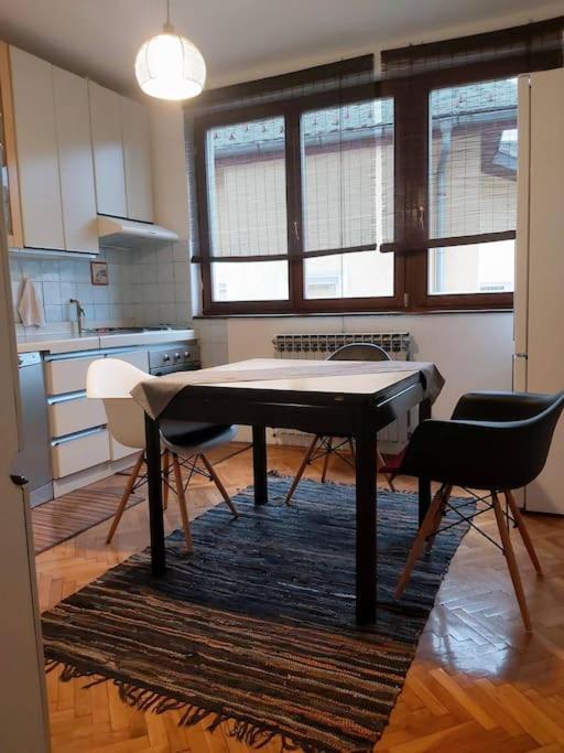Spacious Condo Near Bascarsija - Free Parking SJJ Exterior photo